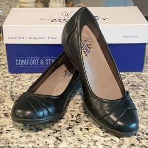 Life Stride Memory Foam Ladies Shoes